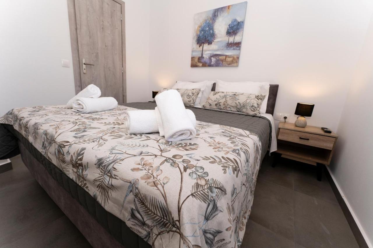 הוילה טריופטרה Galini House מראה חיצוני תמונה
